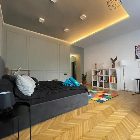 New Opera Studio Old City Center Self Check In *