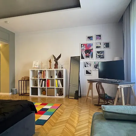 New Opera Studio Old City Center Self Check In Apartment