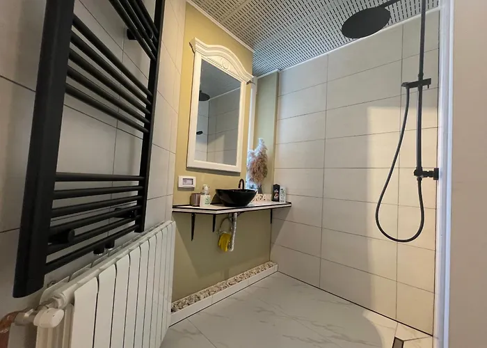 New Opera Studio Old City Center Self Check In Apartment *